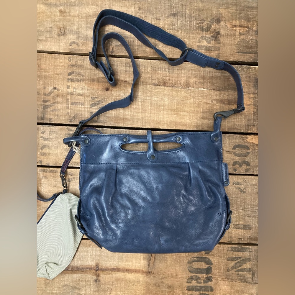 Navy | Mrs. Strawberry Muffin